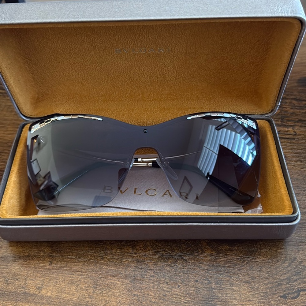 Women’s BVLGARI sunglasses